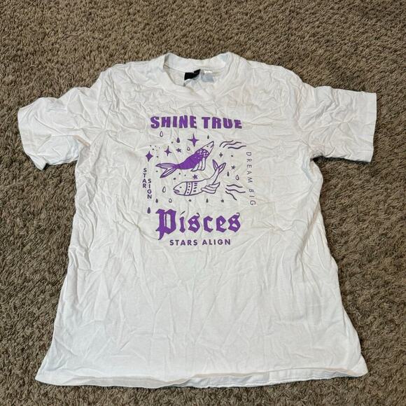H&M White Purple Pisces Fish T-Shirt Women Size Small - Picture 1 of 3